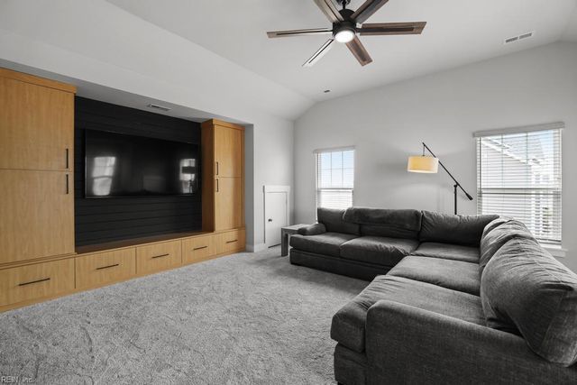 211 Moorland WAY, Moyock, NC 27958