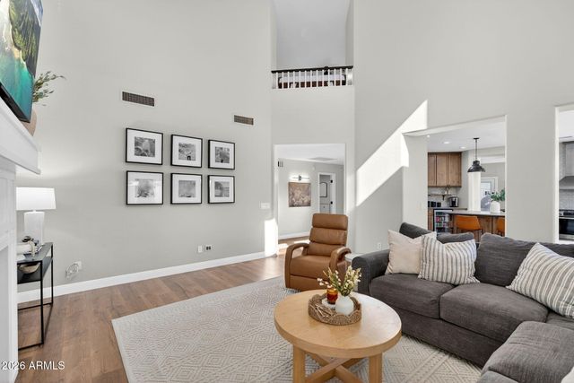 841 W HACKBERRY Drive, Chandler, AZ 85248