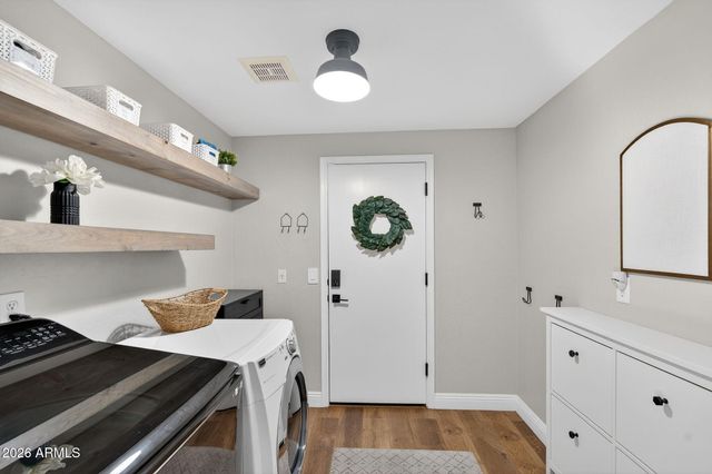 841 W HACKBERRY Drive, Chandler, AZ 85248