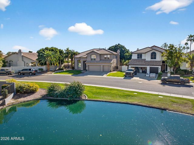 841 W HACKBERRY Drive, Chandler, AZ 85248