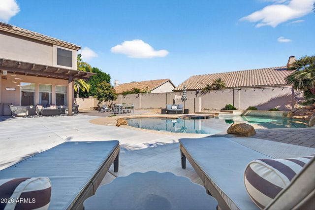 841 W HACKBERRY Drive, Chandler, AZ 85248