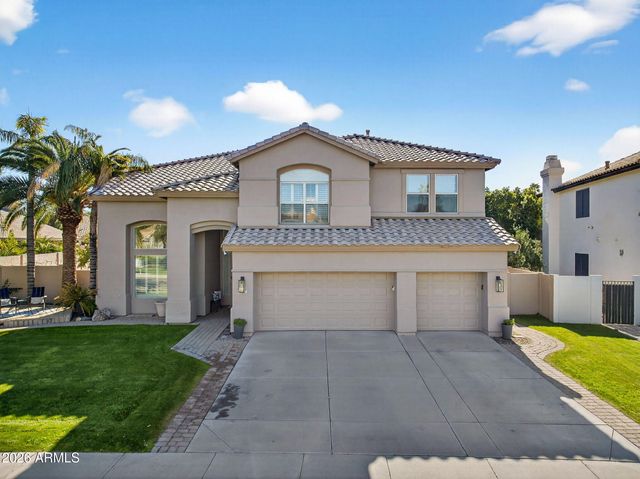 841 W HACKBERRY Drive, Chandler, AZ 85248