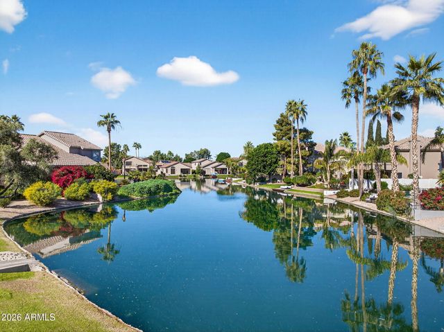 841 W HACKBERRY Drive, Chandler, AZ 85248