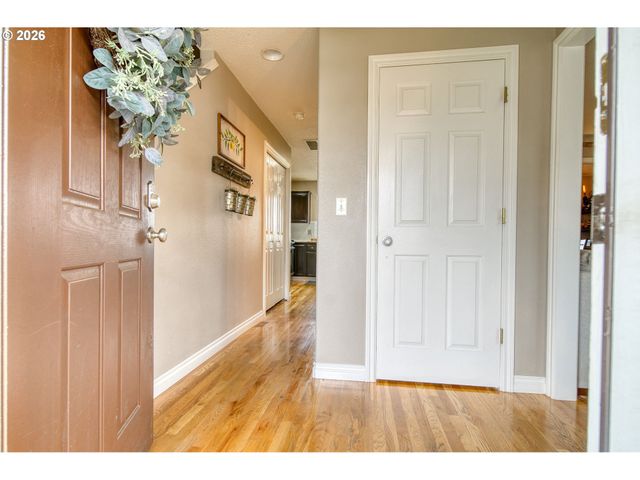 59016 TIMBERLINE Ave, St Helens, OR 97051