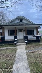 35 Buffalo Rd, Oneida, TN 37841