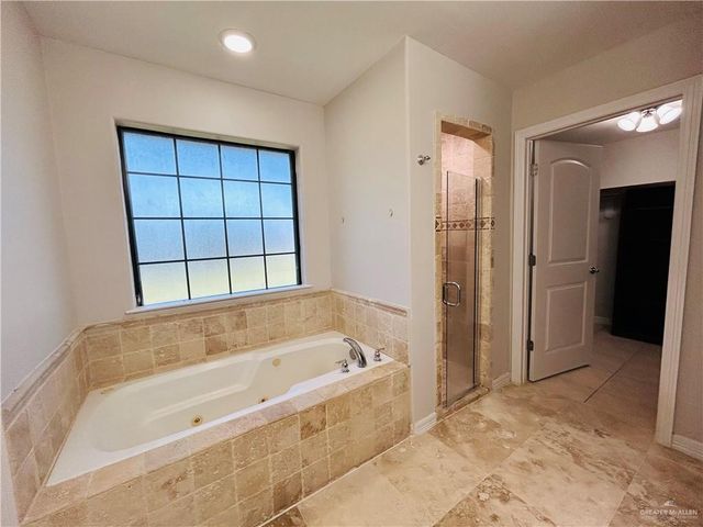 707 E 8th Street, San Juan, TX 78589