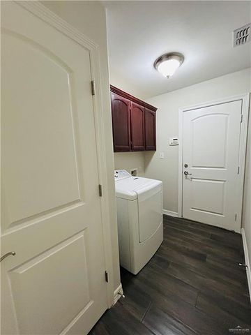 707 E 8th Street, San Juan, TX 78589