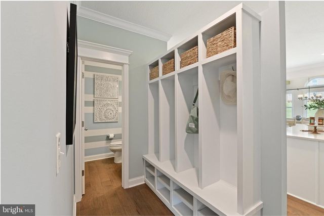 143 HILLSDALE DR, Fredericksburg, VA 22405