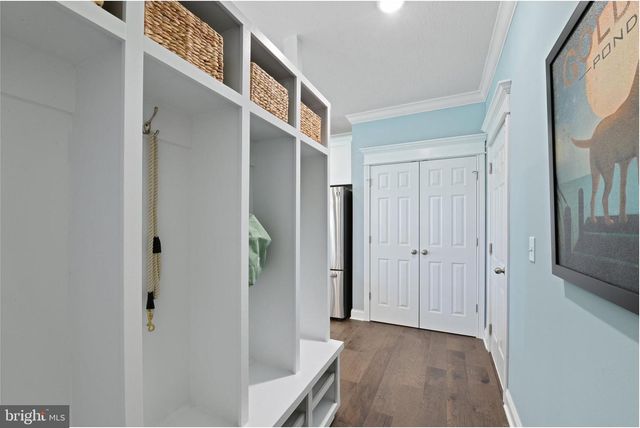 143 HILLSDALE DR, Fredericksburg, VA 22405