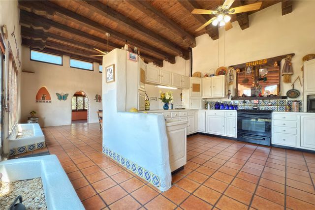 54 Rons Road, Santa Fe, NM 87508