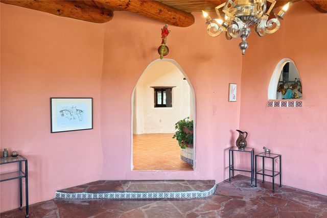 54 Rons Road, Santa Fe, NM 87508