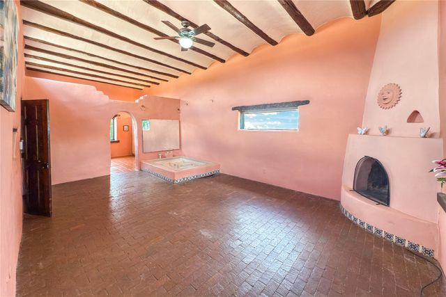 54 Rons Road, Santa Fe, NM 87508