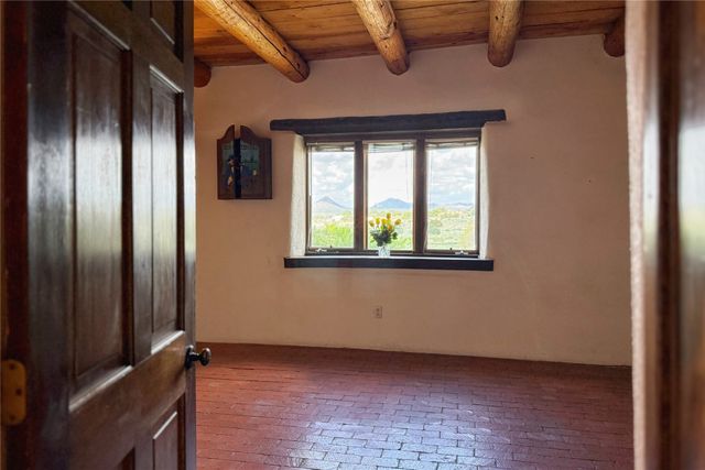 54 Rons Road, Santa Fe, NM 87508