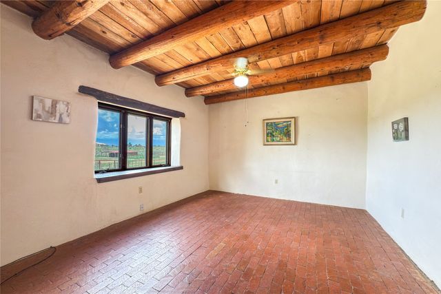 54 Rons Road, Santa Fe, NM 87508