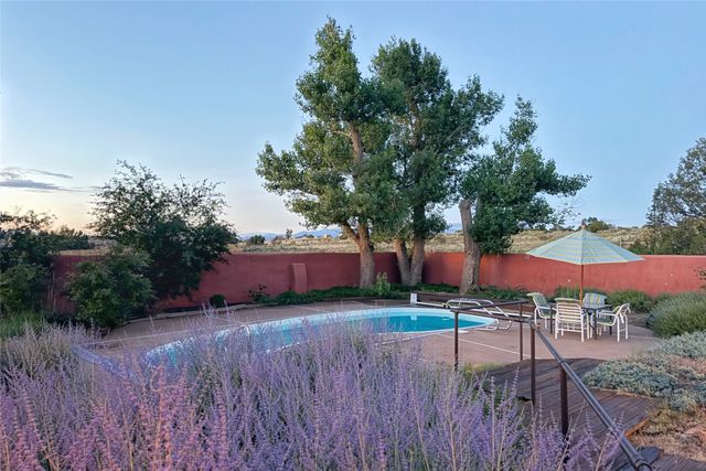 54 Rons Road, Santa Fe, NM 87508