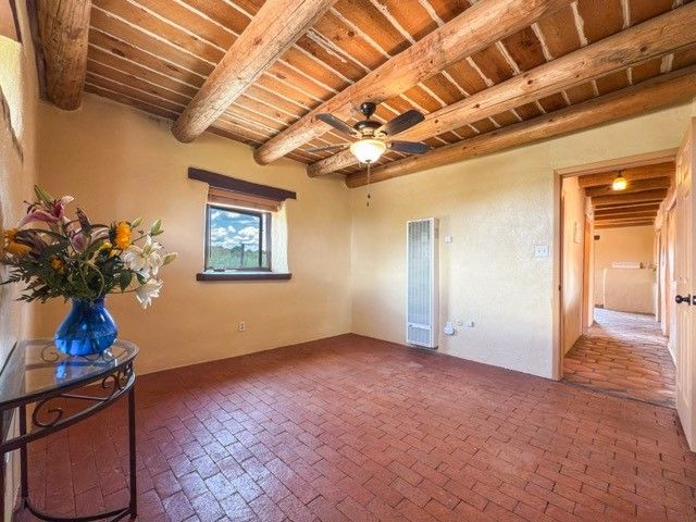 54 Rons Road, Santa Fe, NM 87508