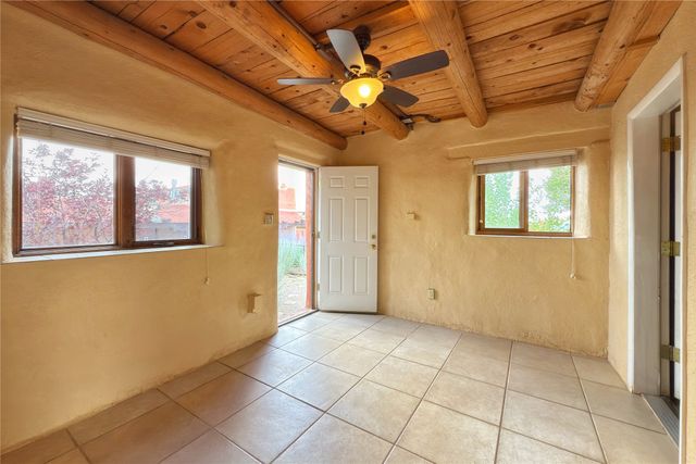 54 Rons Road, Santa Fe, NM 87508