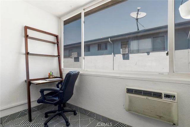 5232 Corteen pl 17, Valley Village, CA 91607