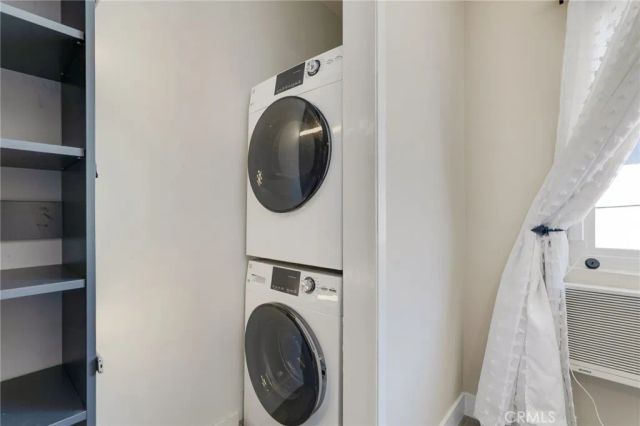 5232 Corteen pl 17, Valley Village, CA 91607