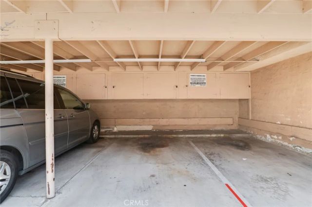 5232 Corteen pl 17, Valley Village, CA 91607