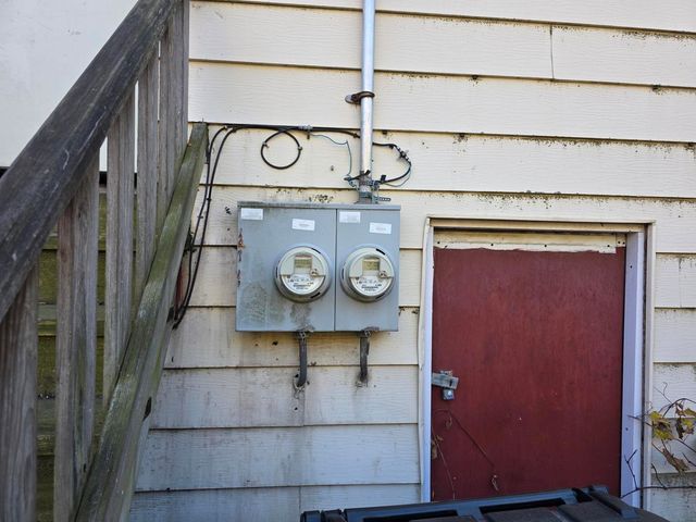 3902 W Fillmore Street, Chicago, IL 60624