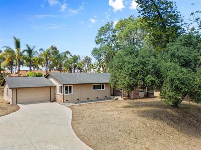 213 Beaumont, Vista, CA 92084