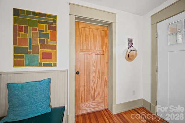 335 Mayflower Avenue, Cramerton, NC 28032