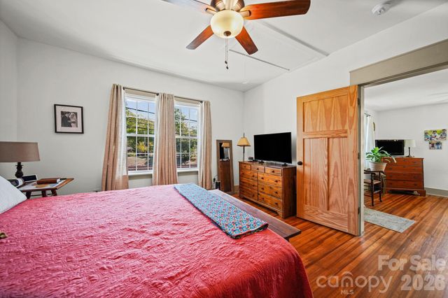 335 Mayflower Avenue, Cramerton, NC 28032