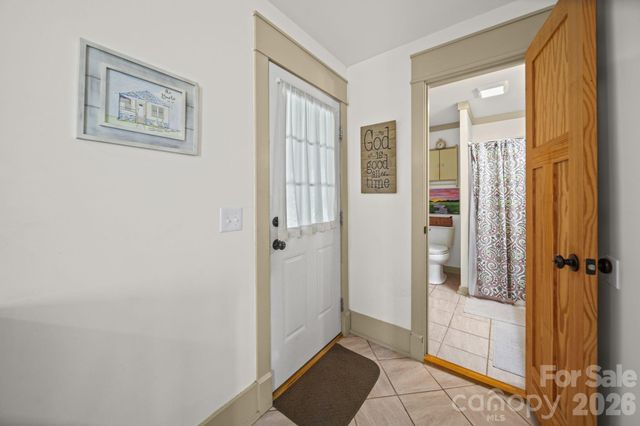 335 Mayflower Avenue, Cramerton, NC 28032