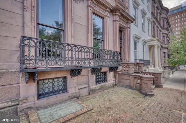 3 W MOUNT VERNON PL #1, Baltimore, MD 21201