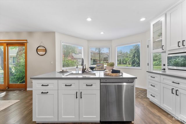 5811 W Sterling Ln,, Boise, ID 83703