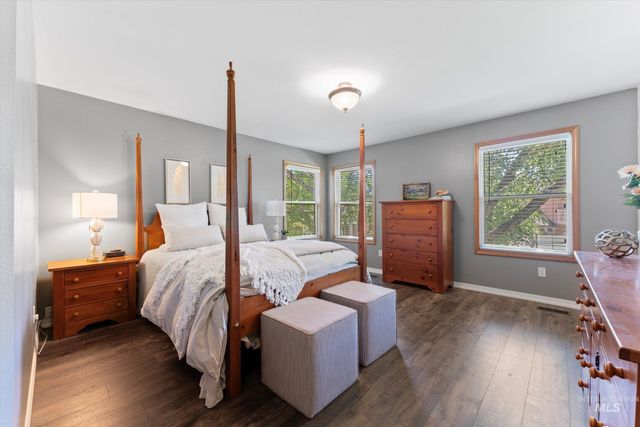 5811 W Sterling Ln,, Boise, ID 83703