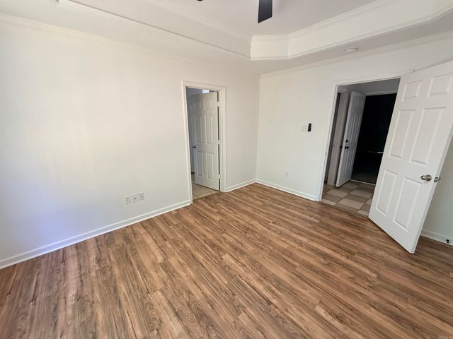 30 Shamsie Dr, Ward, AR 72176