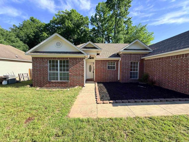 30 Shamsie Dr, Ward, AR 72176