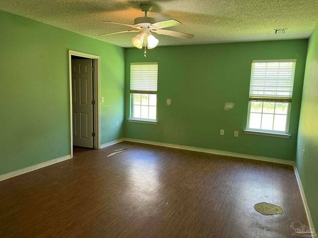 124 S Canoe Rd, Atmore, AL 36502