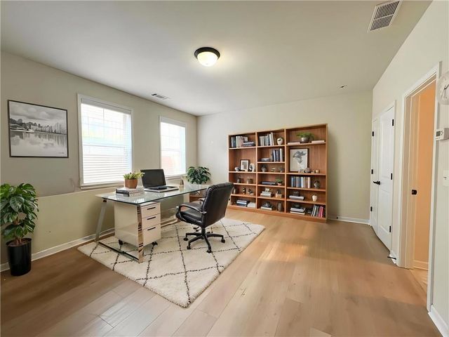 1650 Sabastian NE Point, Atlanta, GA 30329