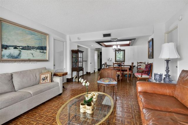 2901 S Bayshore Drive 4A, Miami, FL 33133