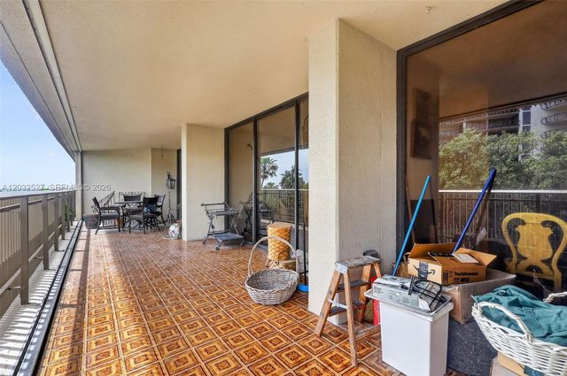 2901 S Bayshore Drive 4A, Miami, FL 33133