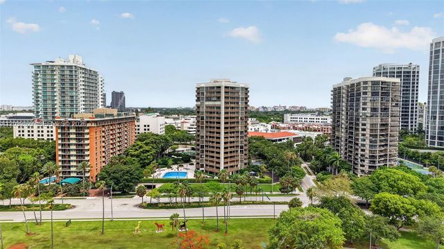 2901 S Bayshore Drive 4A, Miami, FL 33133