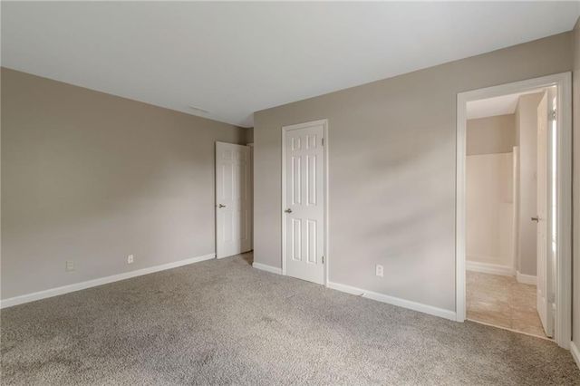 136 Old Ferry Way, Roswell, GA 30076