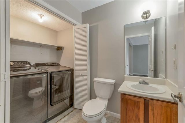 136 Old Ferry Way, Roswell, GA 30076