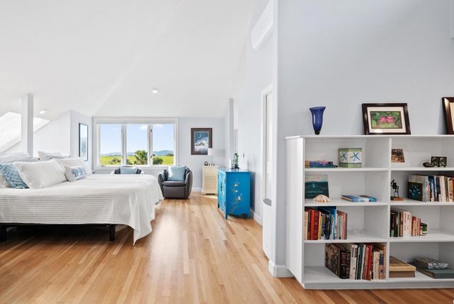 3705 Tiffani Court, Santa Cruz, CA 95065