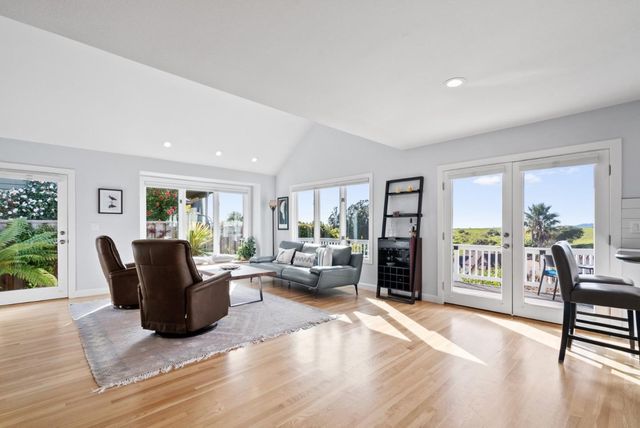 3705 Tiffani Court, Santa Cruz, CA 95065