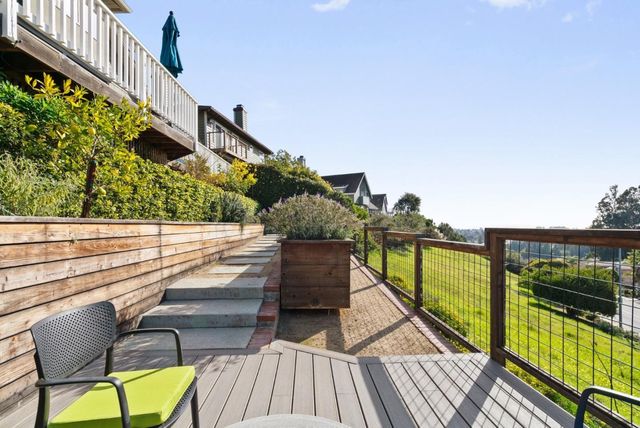 3705 Tiffani Court, Santa Cruz, CA 95065