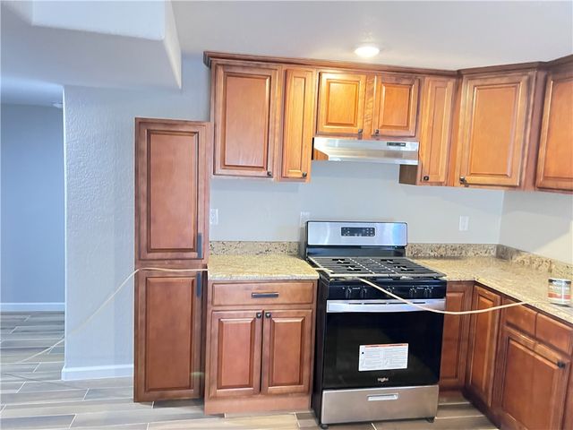 1006 S G Street, Rogers, AR 72756