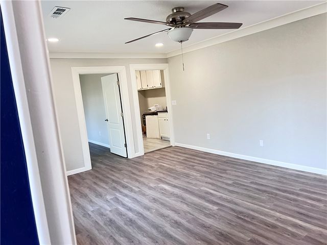 1006 S G Street, Rogers, AR 72756