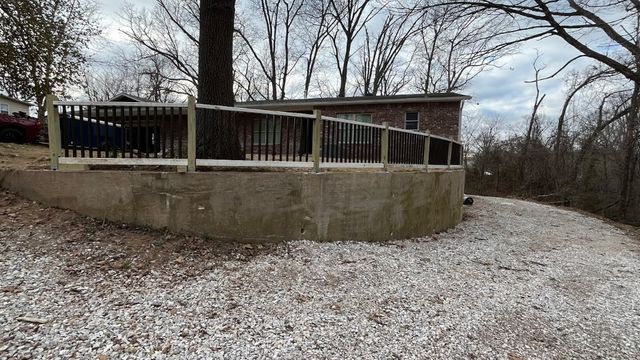 1006 S G Street, Rogers, AR 72756