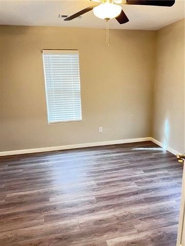 1006 S G Street, Rogers, AR 72756