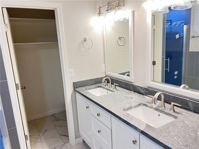 1006 S G Street, Rogers, AR 72756