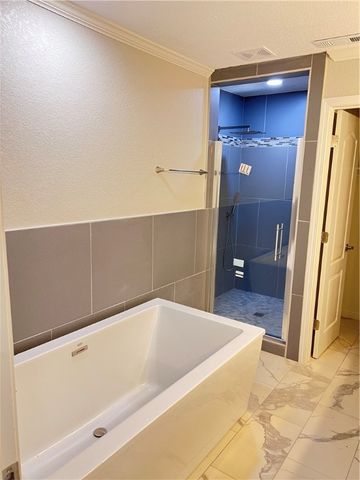 1006 S G Street, Rogers, AR 72756